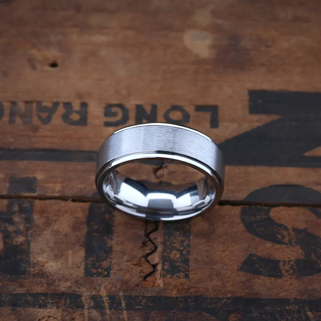 imgi_6_Men_sTitaniumWeddingBand-Silver_2